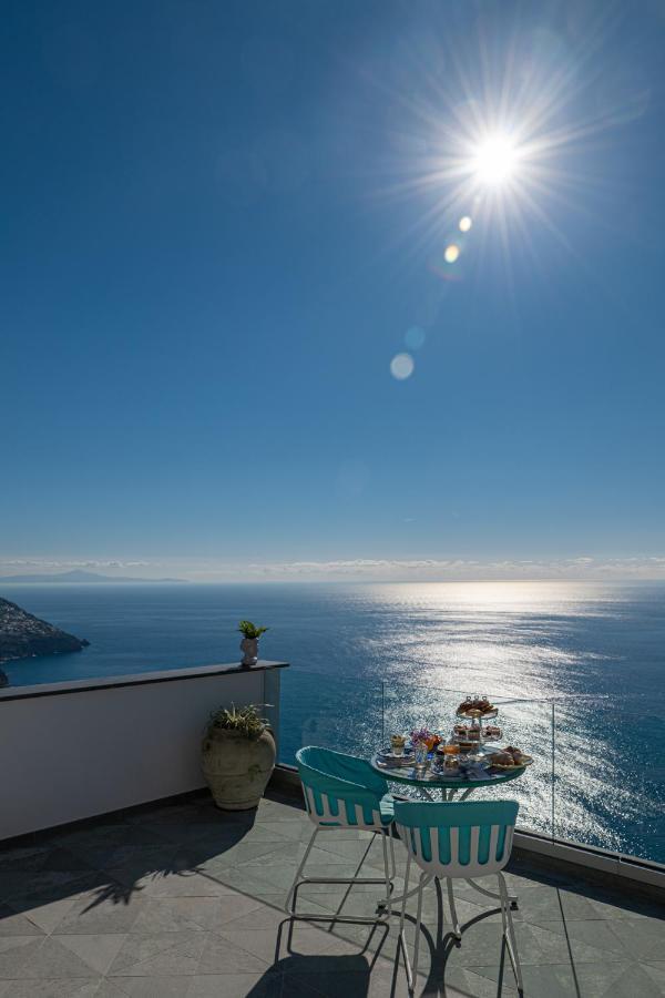 Petrea Lifestyle Suites Positano Exterior photo